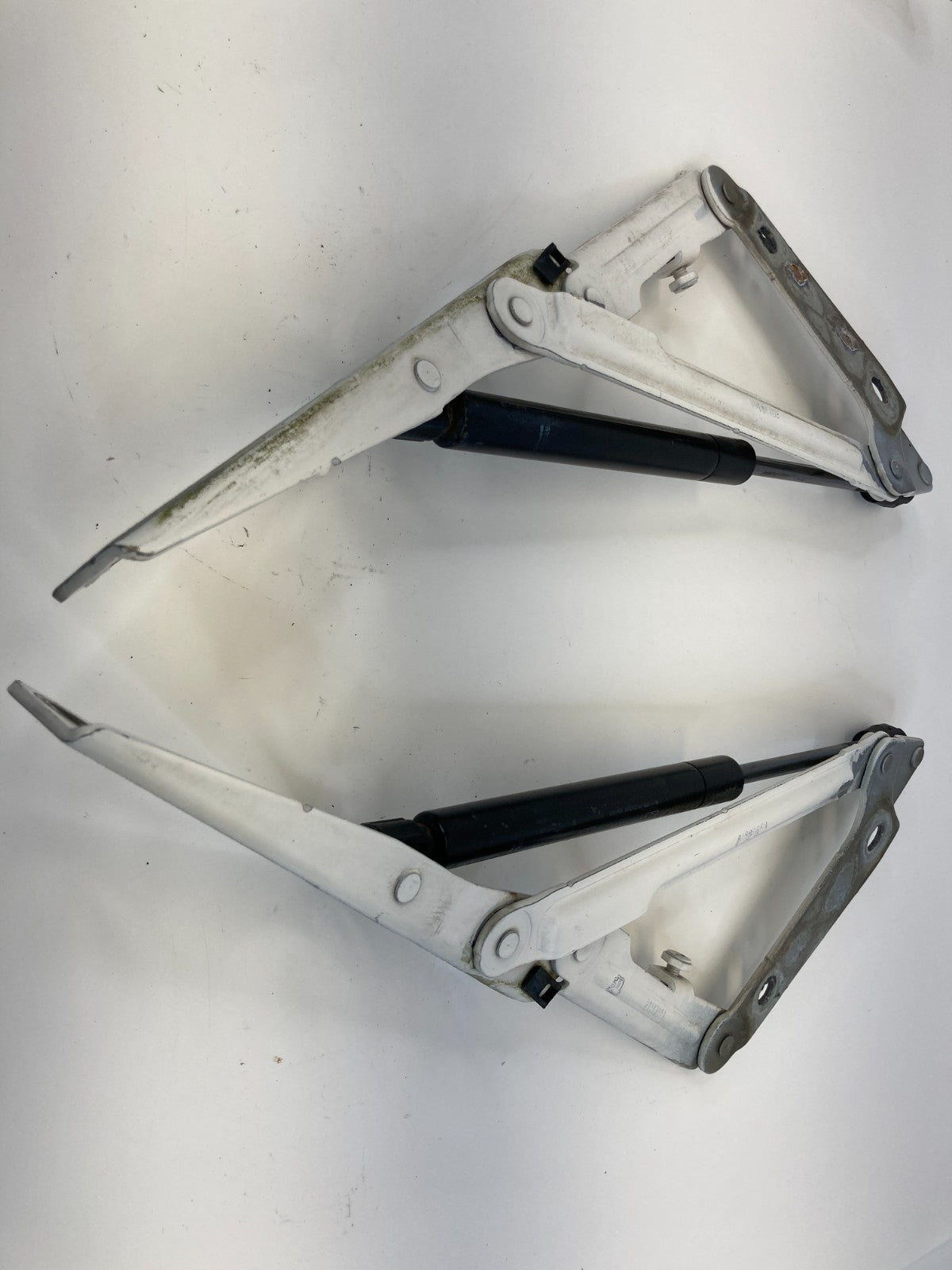 05-10 Pontiac G6 Rear Trunk Deck Lid Tailgate Tail Gate Boot Hinges Struts OEM