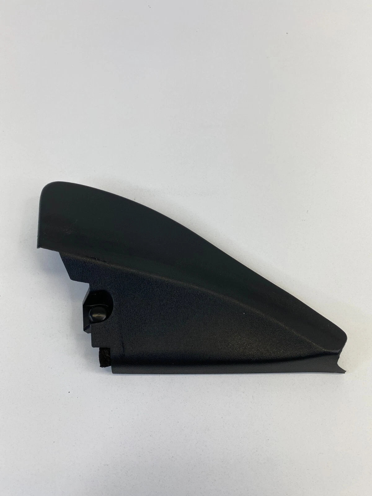 1997-2003 INFINITI QX4 INTERIOR FRONT RIGHT PASSENGER CORNER MIRROR COVER TRIM