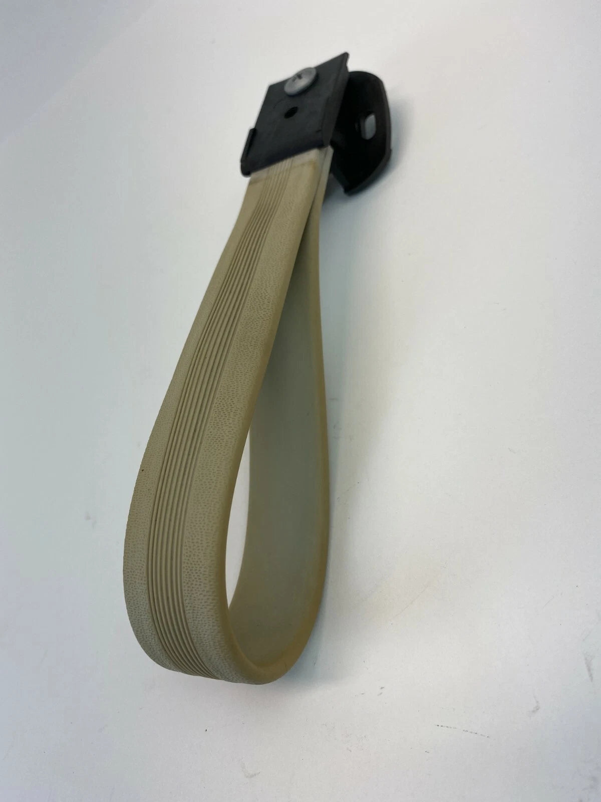 98-10 VOLKSWAGEN BEETLE INTERIOR PILLAR GRAB GRIP HANDLE ASSIST STRAP 1C0858739B