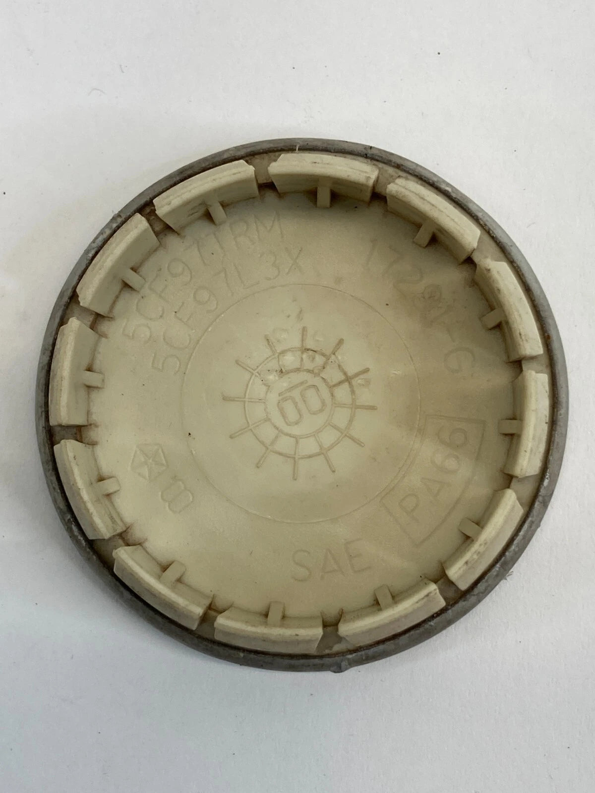 2002 JEEP LIBERTY WRANGLER RIM WHEEL CENTER CAP HUBCAP 5CF97TRM 5CF97L3X OEM