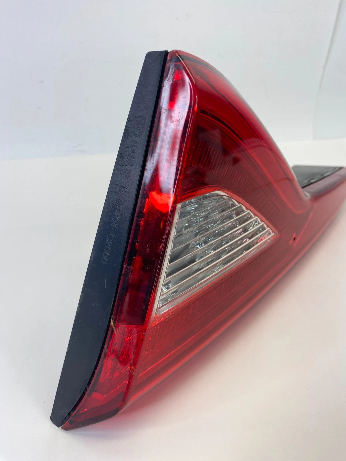 2015-2017 HYUNDAI SONATA REAR RIGHT SIDE TAIL LIGHT TRUNK LID BACKUP LAMP OEM