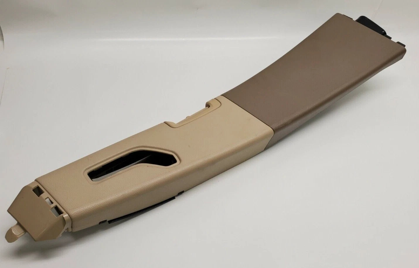 04-09 VOLVO S60 PASSENGER INTERIOR CENTER B PILLAR TRIM COVER PANEL 9158449 OEM