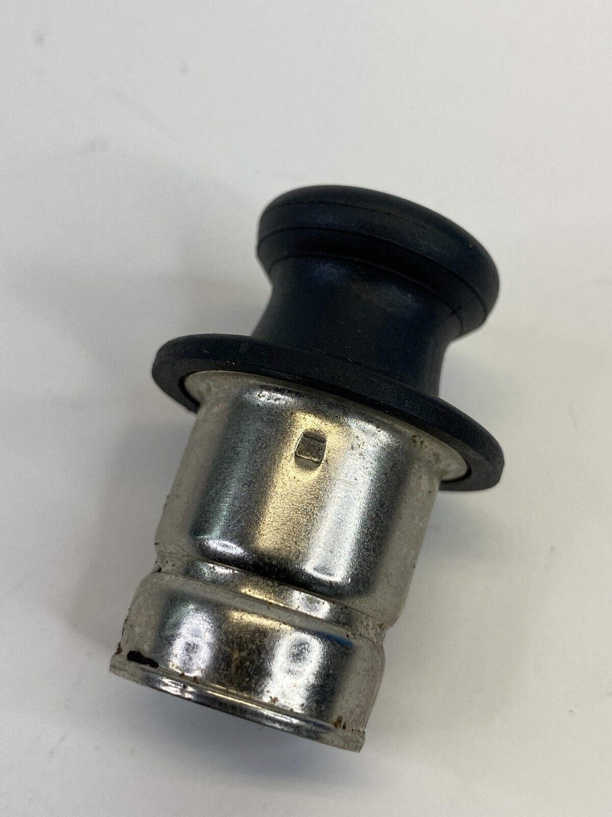 05 06 07 08 Hyundai Tucson Power Outlet Cigarette Lighter Socket OEM