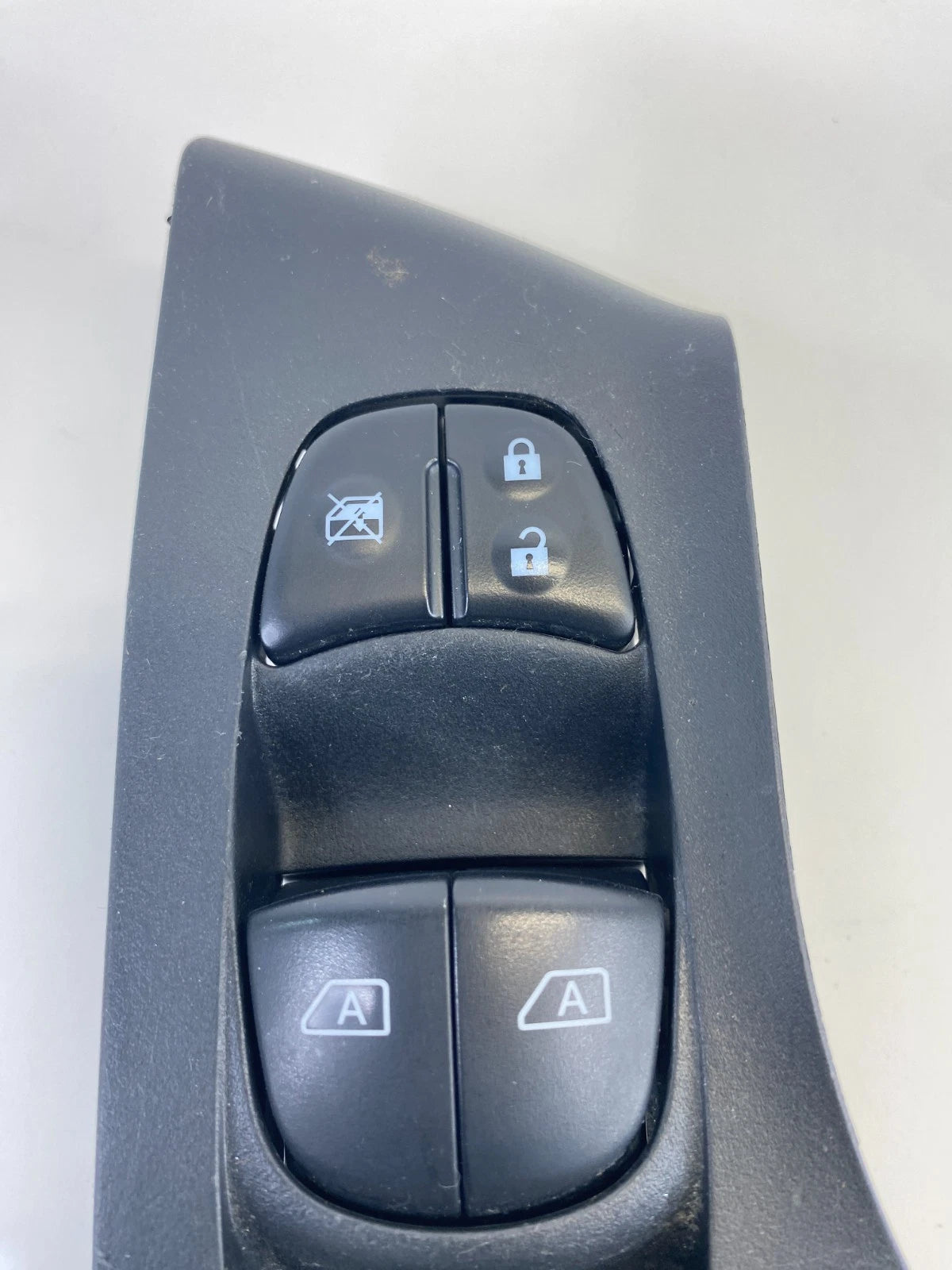 13-18 Nissan Altima Front Left Side Door Power Master Window Switch 25401-3TA4A