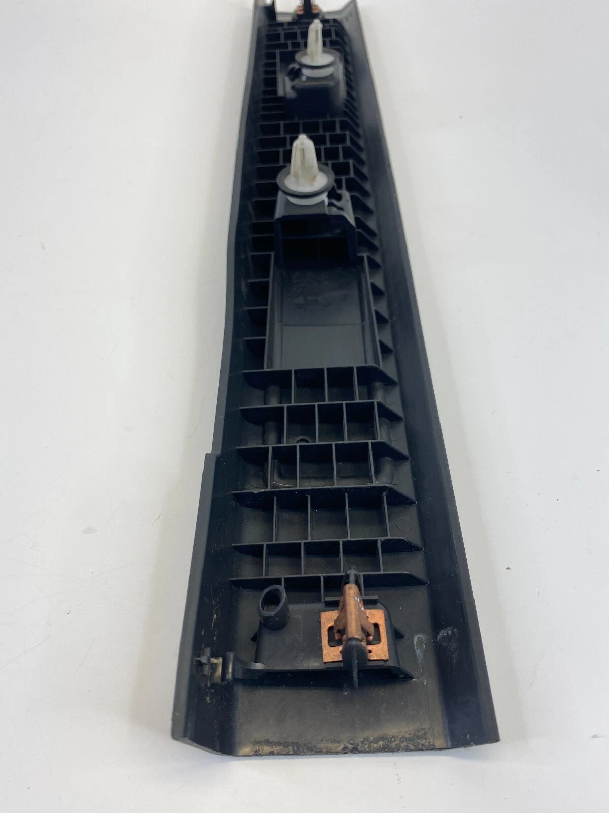 2013-2016 FORD FUSION FRONT LEFT SILL SCUFF PLATE TRIM PANEL DS73-F13201-A OEM