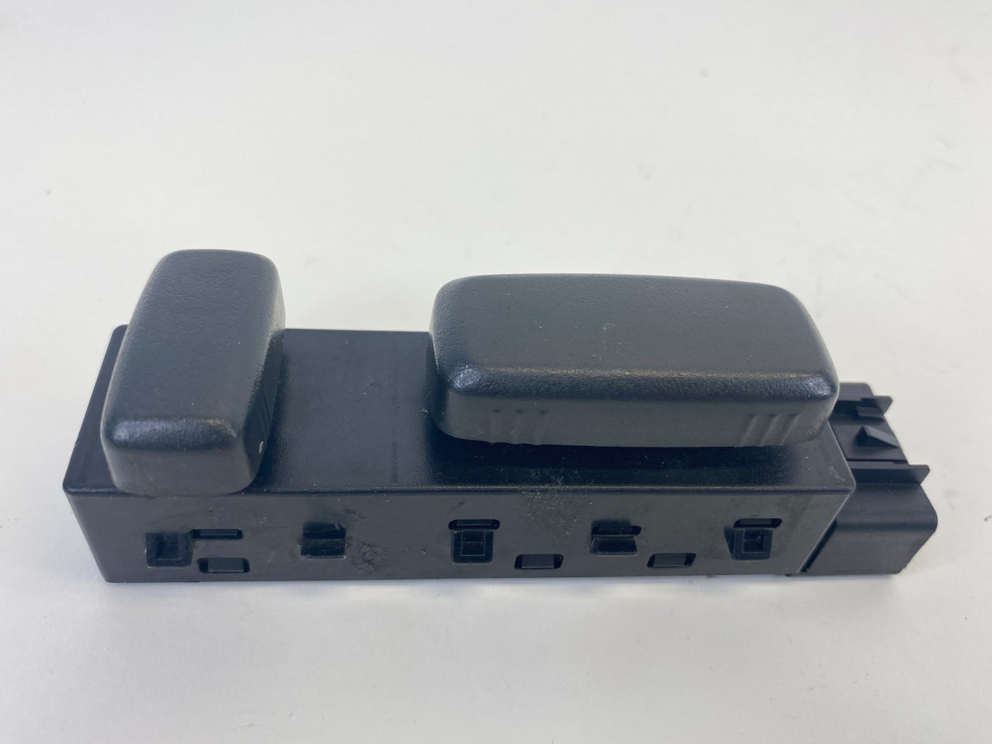 2008-2017 Buick Enclave Front Left Power Seat Adjuster Switch 12451497 OEM