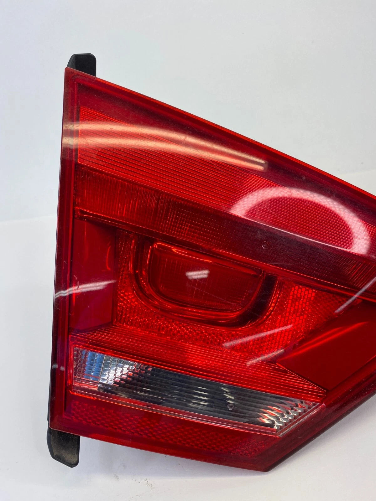 2012-2015 VOLKSWAGEN PASSAT LEFT DRIVER INNER TRUNK TAIL LIGHT 561945093 OEM