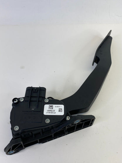 12-15 Chevrolet Captiva Sport Accelerator Gas Pedal w/ Travel Sensor 20784691