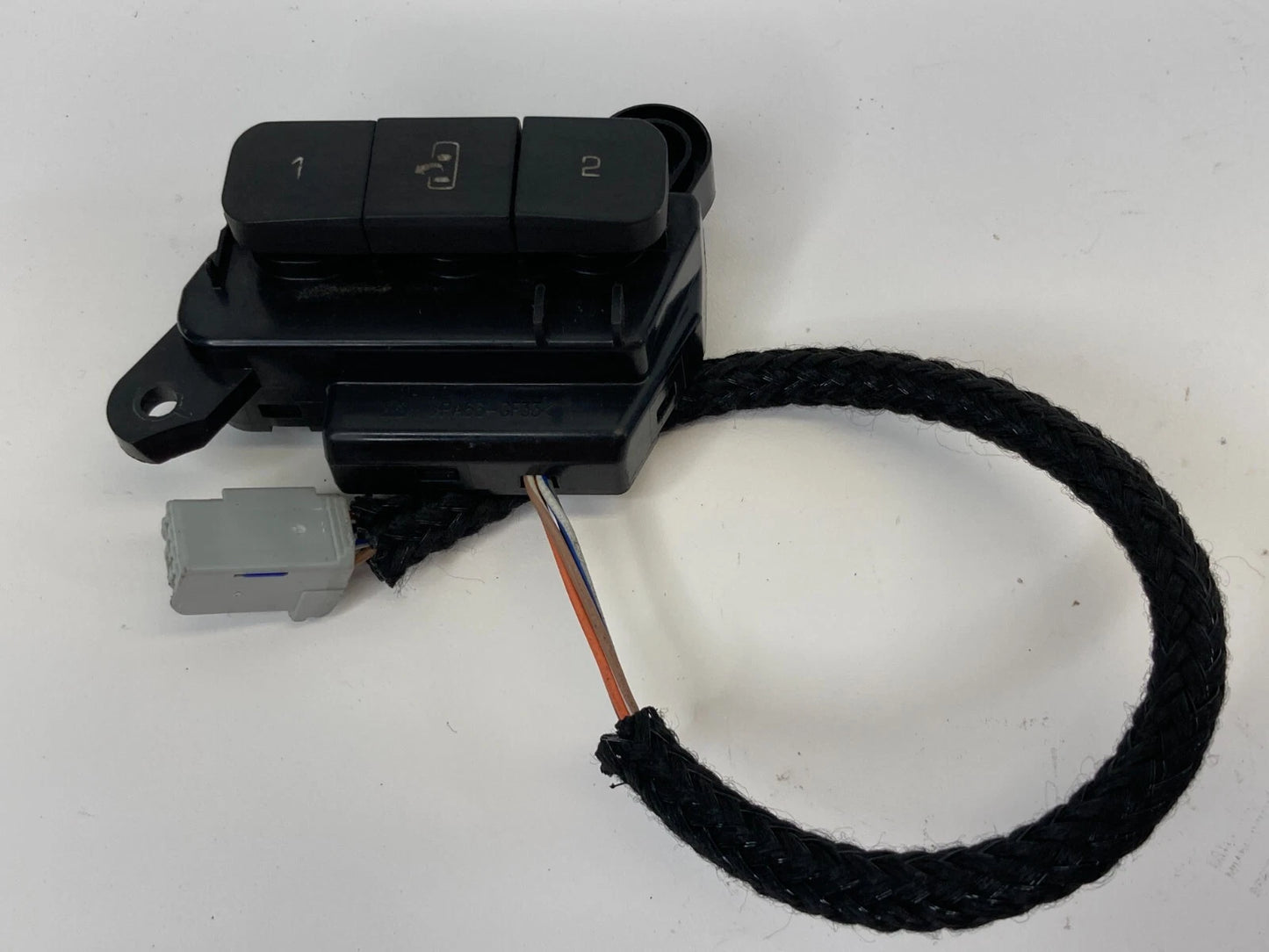 08-17 BUICK ENCLAVE 09-17 TRAVERSE SEAT ADJUST MEMORY CONTROL SWITCH 25884880