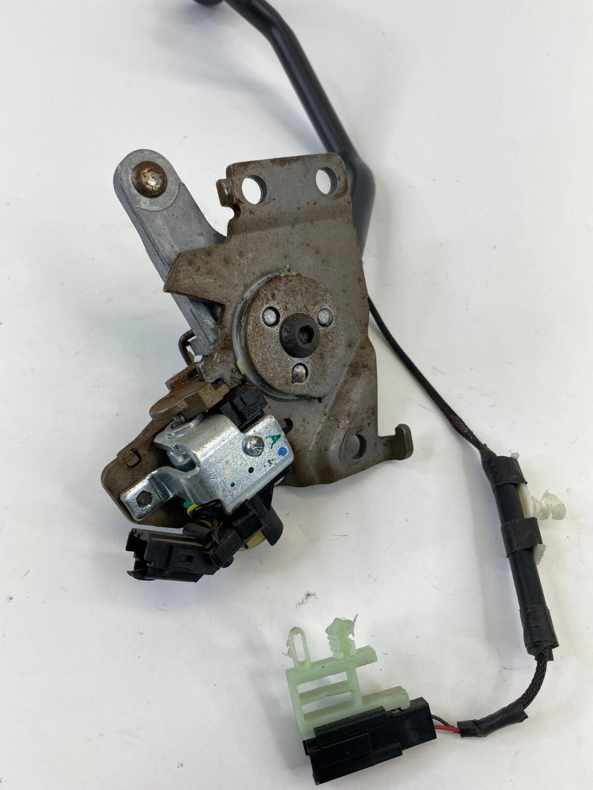 2013-2019 FORD POLICE INTERCEPTOR UTILITY AUTOMATIC TRANS COLUMN SHIFTER LEVER