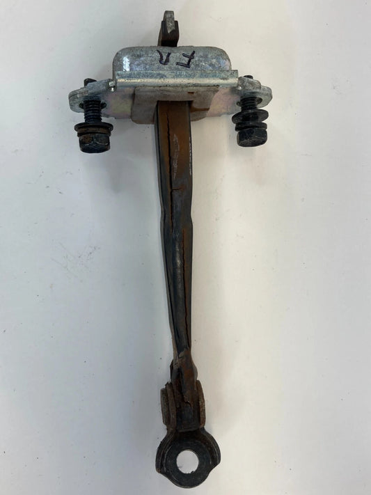 2007-2010 HYUNDAI ELANTRA SEDAN FRONT RIGHT DOOR CHECK STOPPER CHECK STRAP HINGE