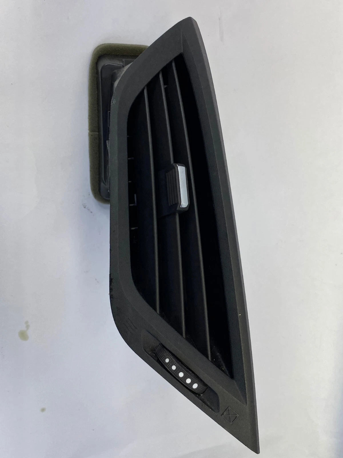 2010-2017 CHEVROLET EQUINOX CENTER DASHBOARD HVAC VENT LEFT OEM FACTORY 23346765