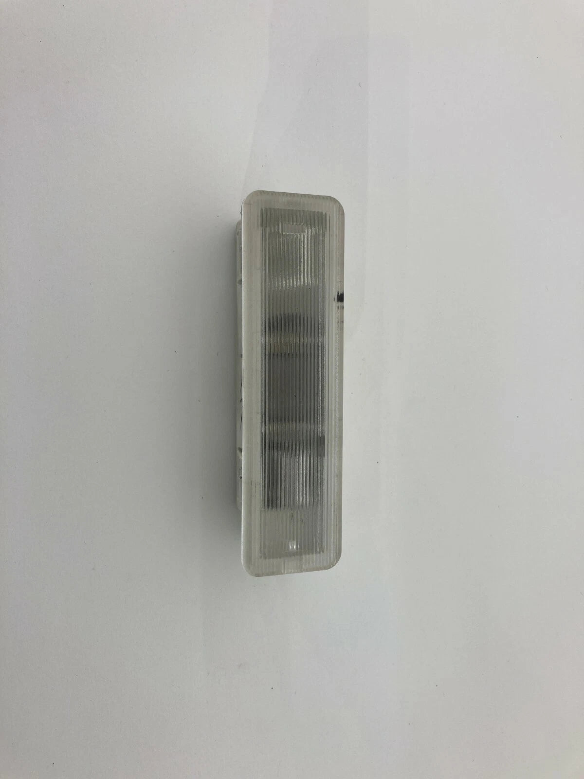 1996-2002 BMW 740IL Z3 REAR RIGHT SIDE DOOR COURTESY LIGHT LAMP 63311383055