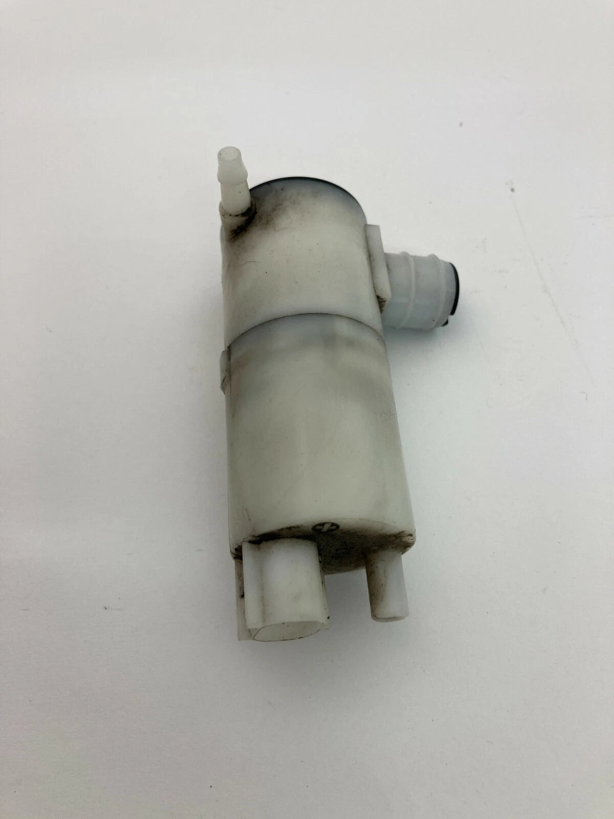 00-05 DODGE DAKOTA 01-03 DURANGO WINDSHIELD WIPER WASHER PUMP OEM