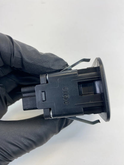 2010 2011 TOWN & COUNTRY GRAND CARAVAN REAR LEFT DOOR WINDOW SWITCH 04602927AA