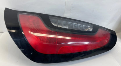 2014-2019 Kia Soul Rear Right Passenger Side Tail Light Taillight Lamp 92402B2