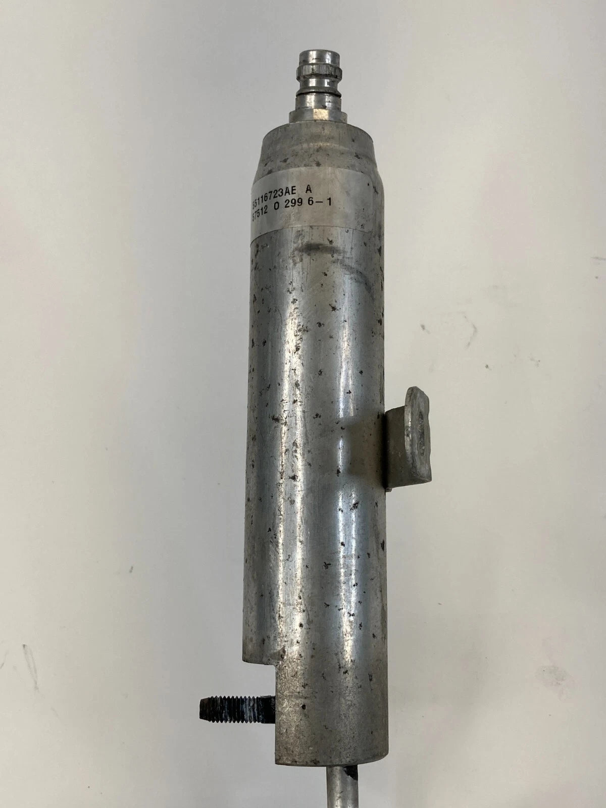06-10 JEEP COMMANDER 4.7L V8 A/C AIR CONDITION RECEIVER DRIER LINE 55116723AE