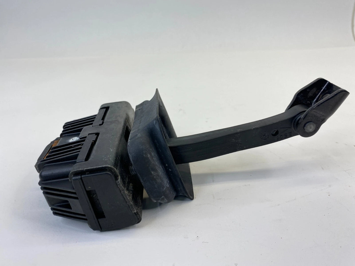 2006-2010 BMW 550I FRONT RIGHT PASSENGER SIDE DOOR CHECK STOP STOPPER DETENT OEM
