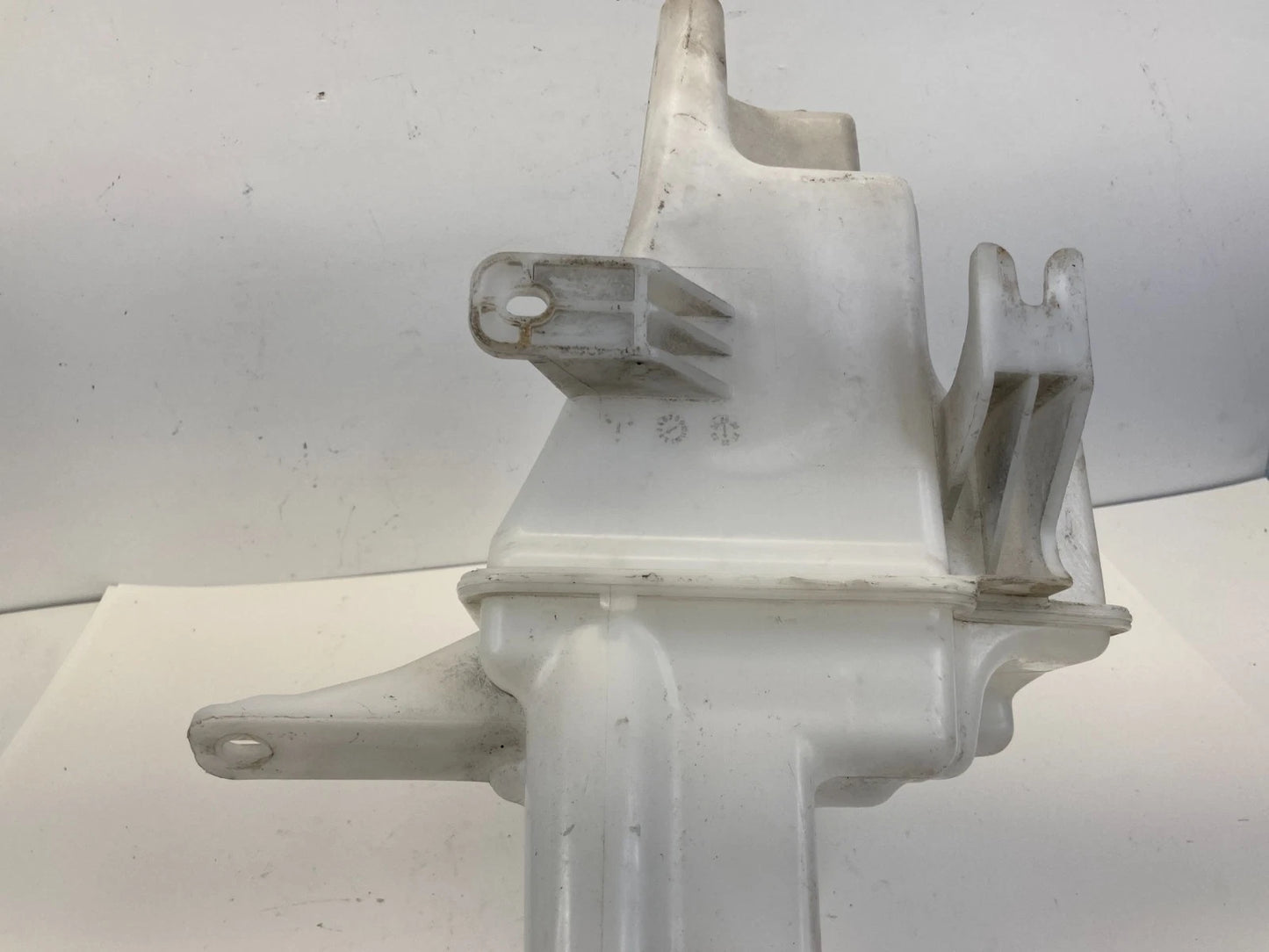 10-16 2010-2016 Buick LaCrosse Windshield Washer Fluid Reservoir Bottle OEM