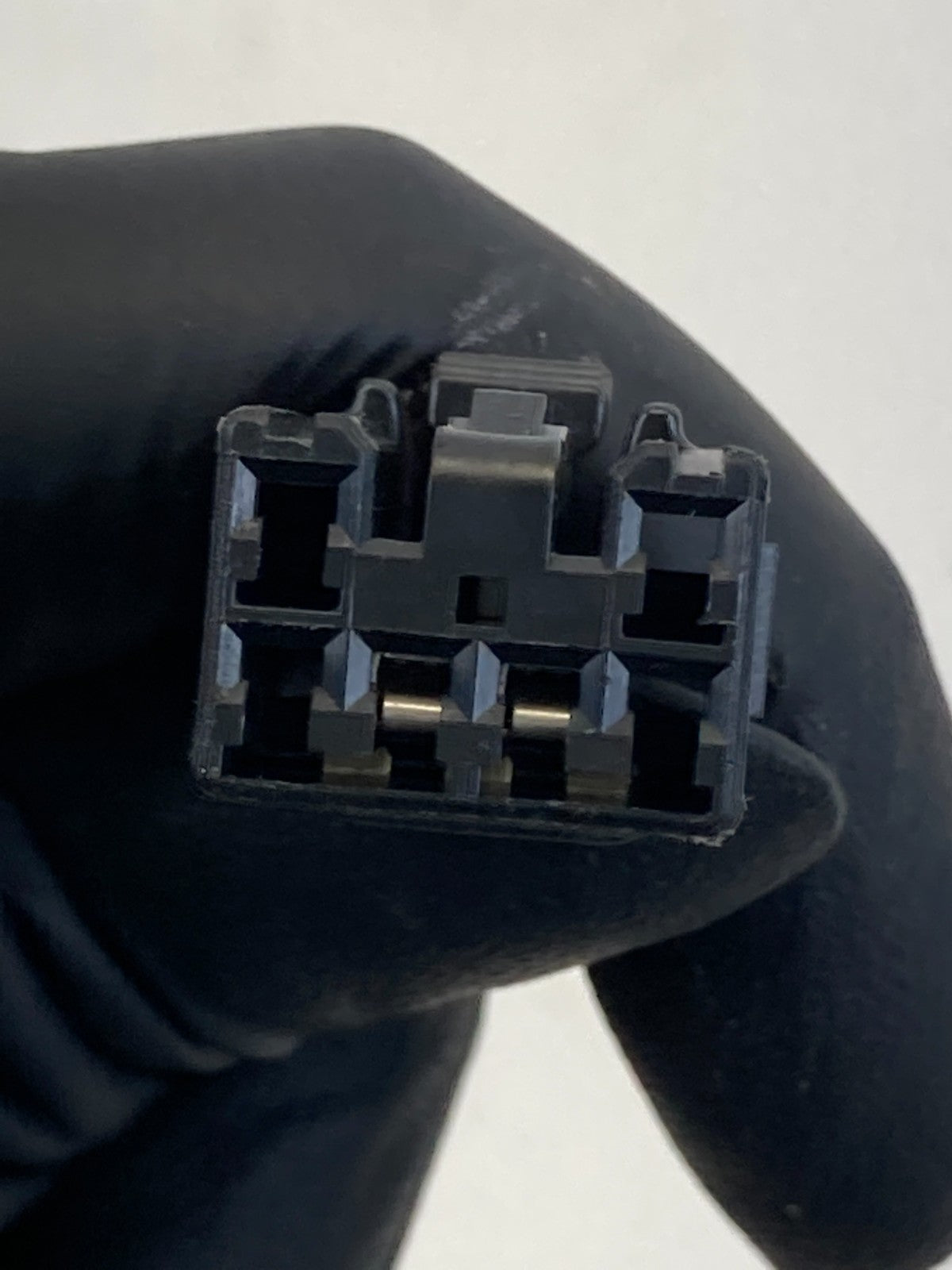 2002-2006 Toyota Camry Rear Right Door Harness Wire Wiring 82153-AA030-C