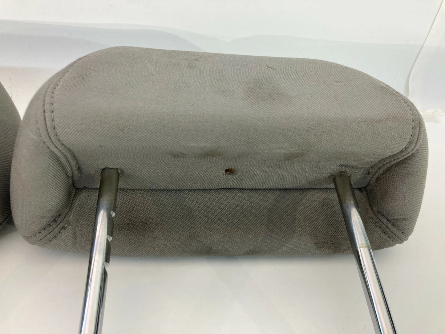 2007-2009 SATURN AURA REAR LEFT & RIGHT SEAT HEADREST HEAD REST CLOTH SET OEM