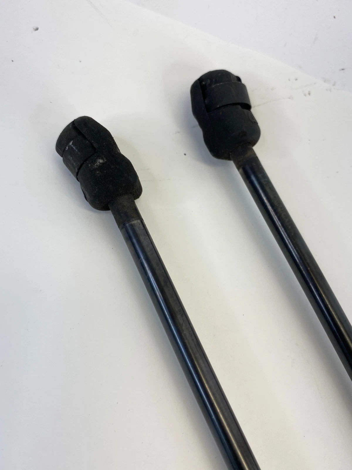 1998-2000 AUDI A6 QUATTRO WAGON TRUNK LIFT SUPPORT STRUT SHOCK SET PAIR OEM