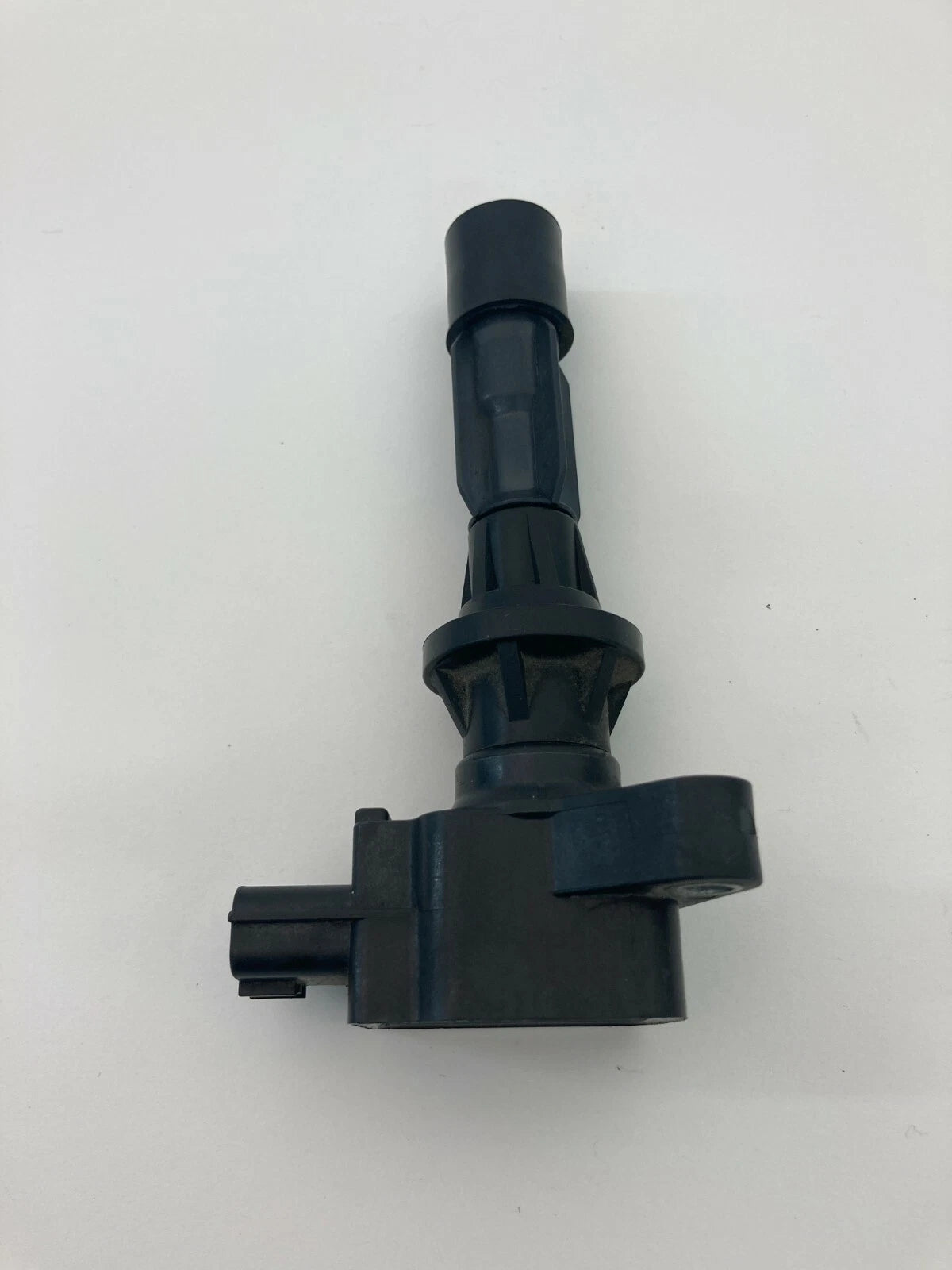 2006 07 08 09 10 11 12 2013 MAZDA 6 MAZDA6 ENGINE IGNITION COIL 6M8G-12A366 OEM
