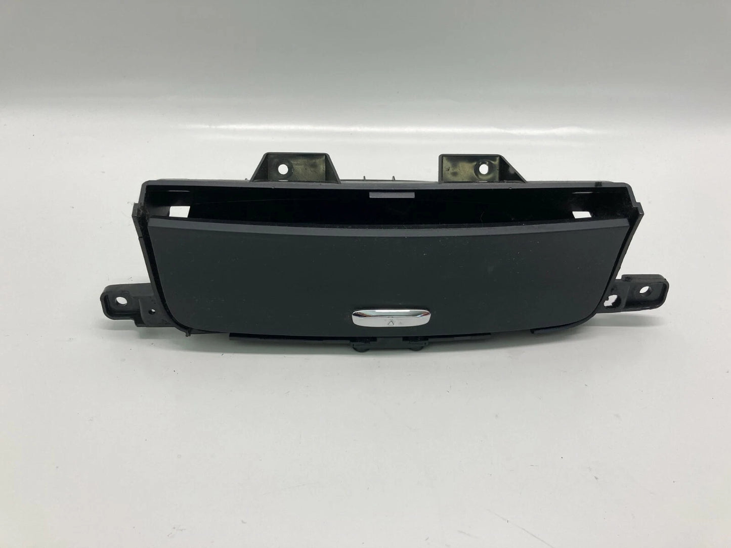 2006 2007 2008 2009 2010 KIA SEDONA CENTER DASH STORAGE COMPARTMENT 4D846-25100