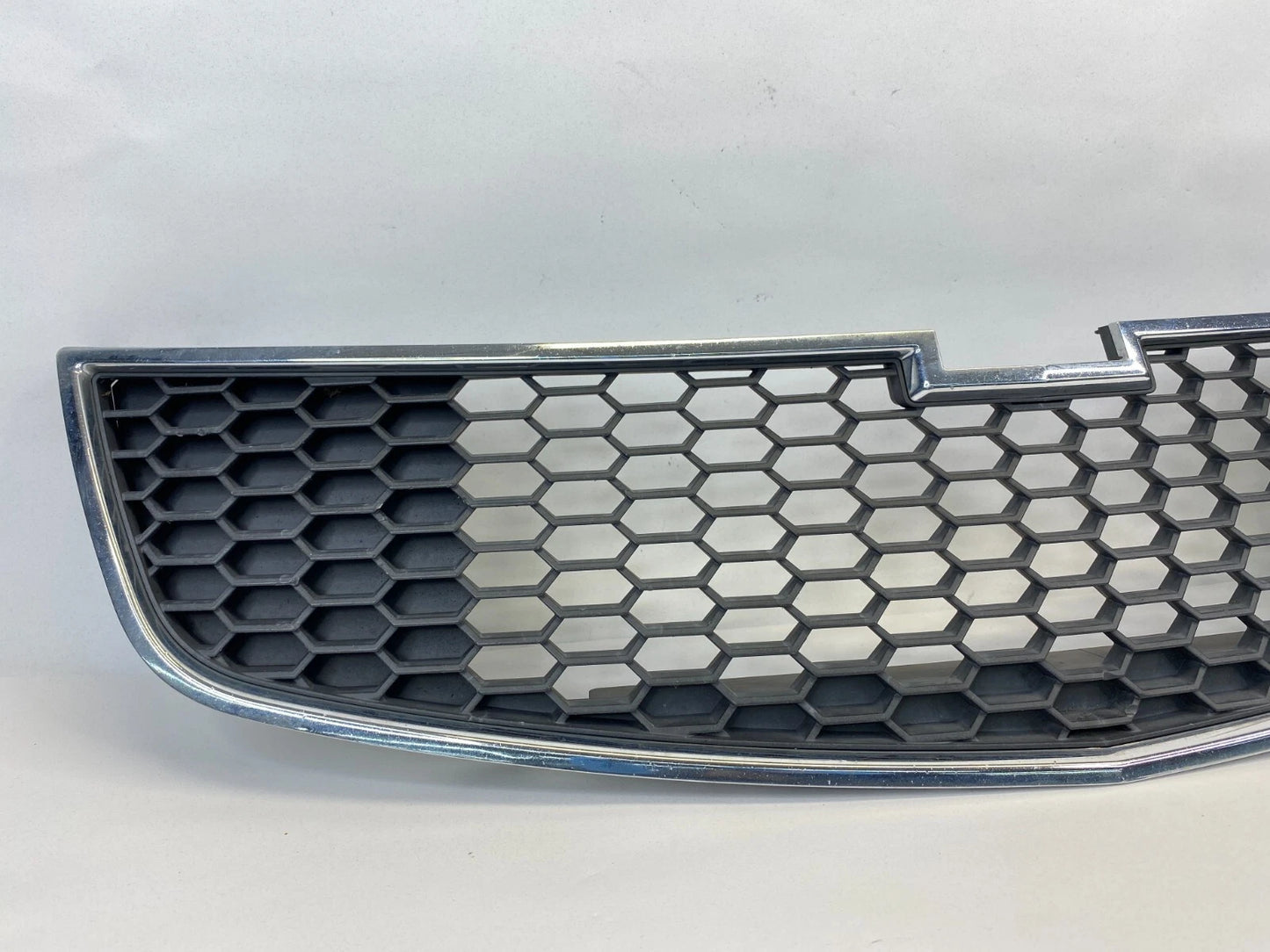2011-2014 CHEVROLET CRUZE FRONT BUMPER LOWER GRILL GRILLE ASSY 34400-4J300 OEM