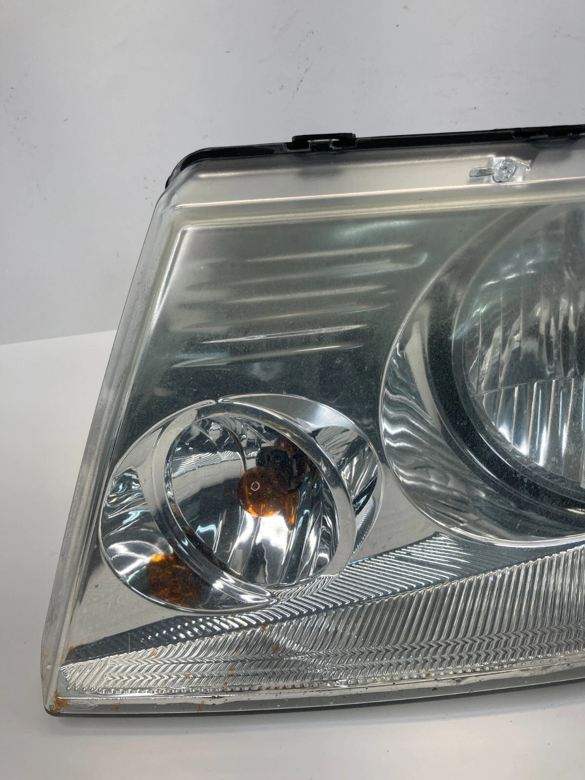 04-08 FORD F-150 FRONT LEFT DRIVER HEADLIGHT HEADLAMP HALOGEN 44ZH-164 OB OEM