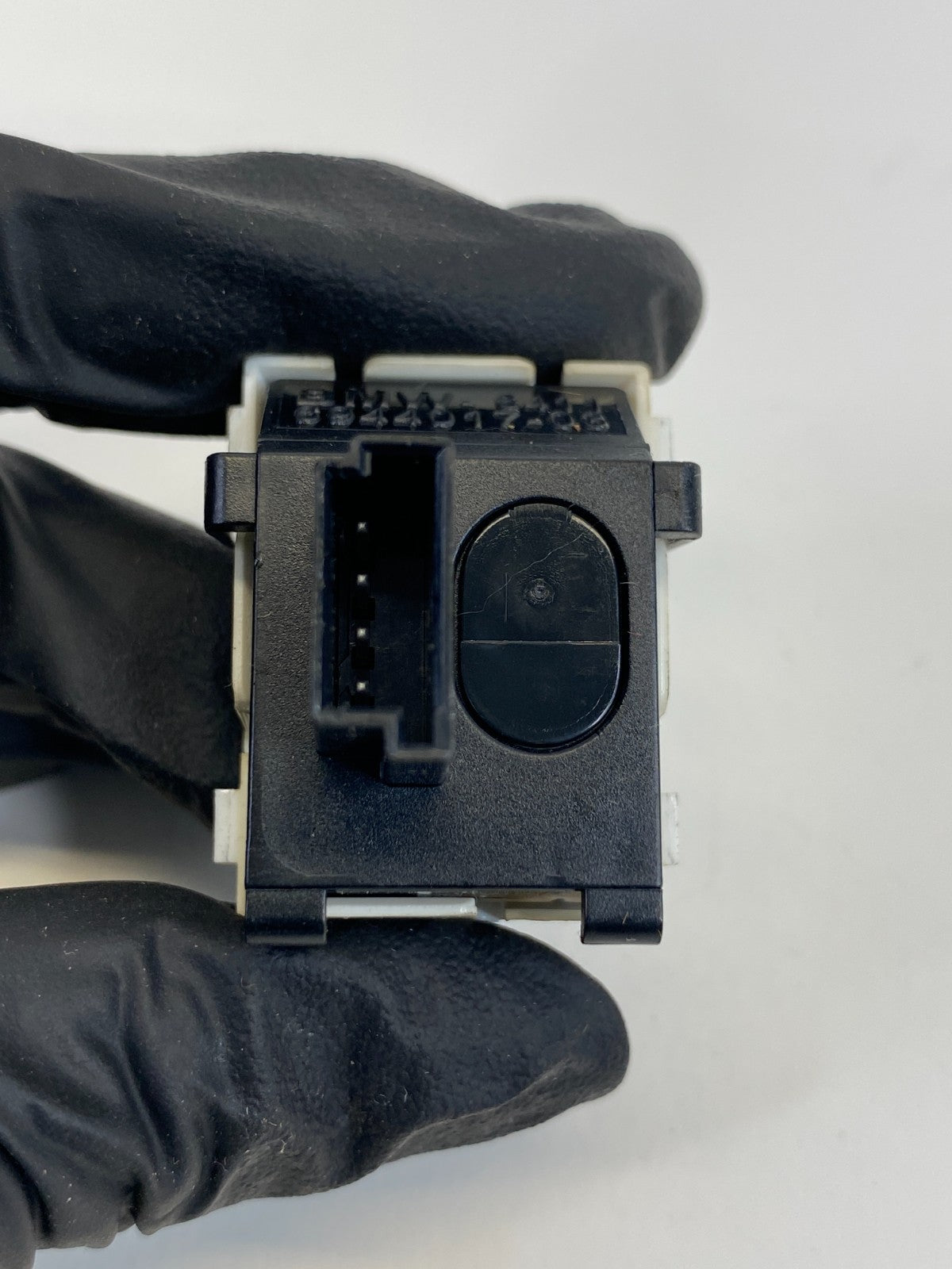 2006 2007 BMW 530xi Sunload Sunlight Solar Sensor Control Switch 64116944017 OEM