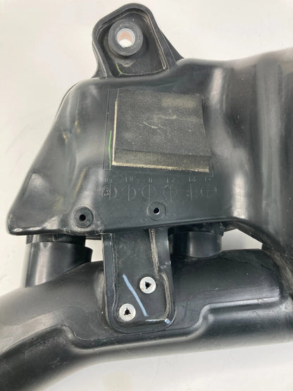 10 11 TOYOTA PRIUS AIR INTAKE RESONATOR BOX CLEANER ASSEMBLY 17750-37010 OEM