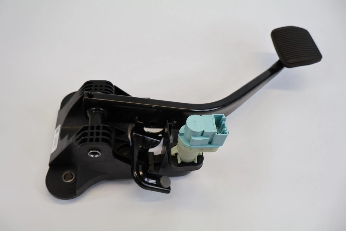 2020-2025 FORD EXPLORER BRAKE FOOT STOP PEDAL W/ SENSOR & BRACKET L1MC2D094A OEM