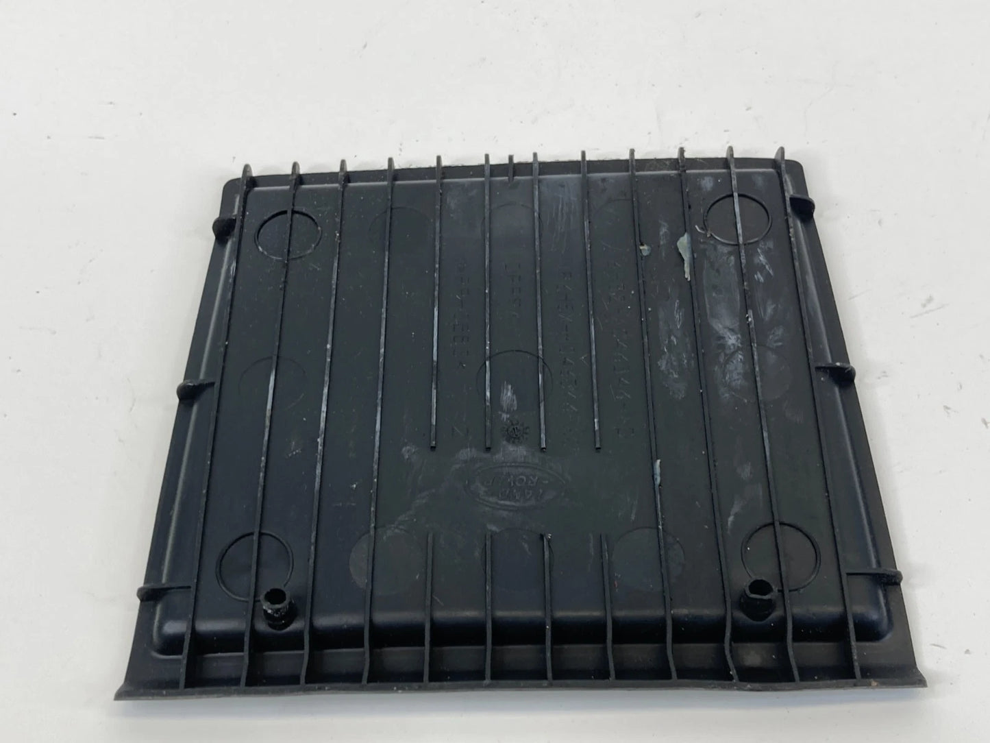 2008-2015 LAND ROVER LR2 UPPER DASH STORAGE POCKET RUBBER MAT TRAY LINER OEM