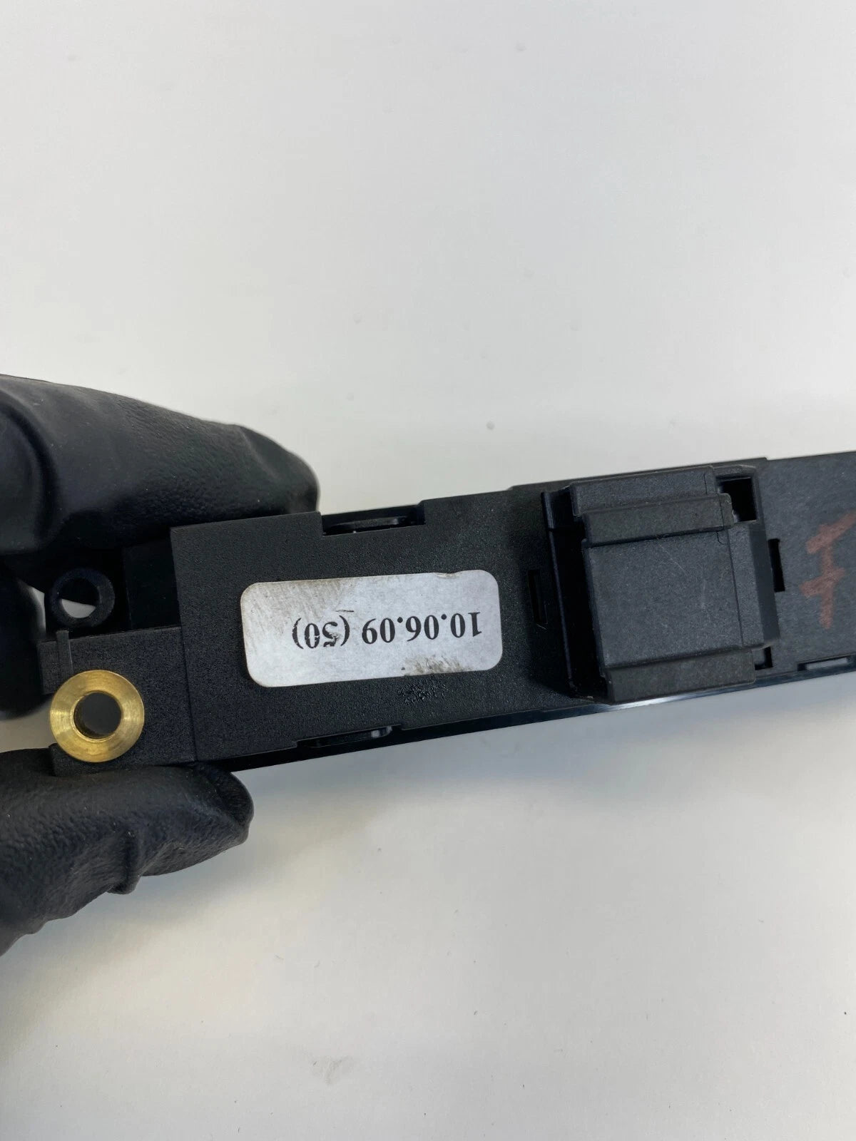 05-11 AUDI A6 QUATTRO FRONT LEFT SIDE MEMORY SEAT CONTROL SWITCH 4F1-959-769-A
