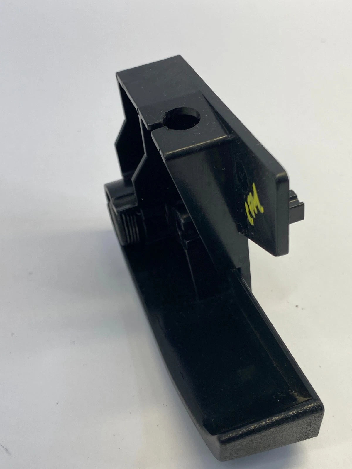 2002-2009 CHEVROLET TRAILBLAZER FRONT HOOD RELEASE PULL OPENER HANDLE LEVER OEM