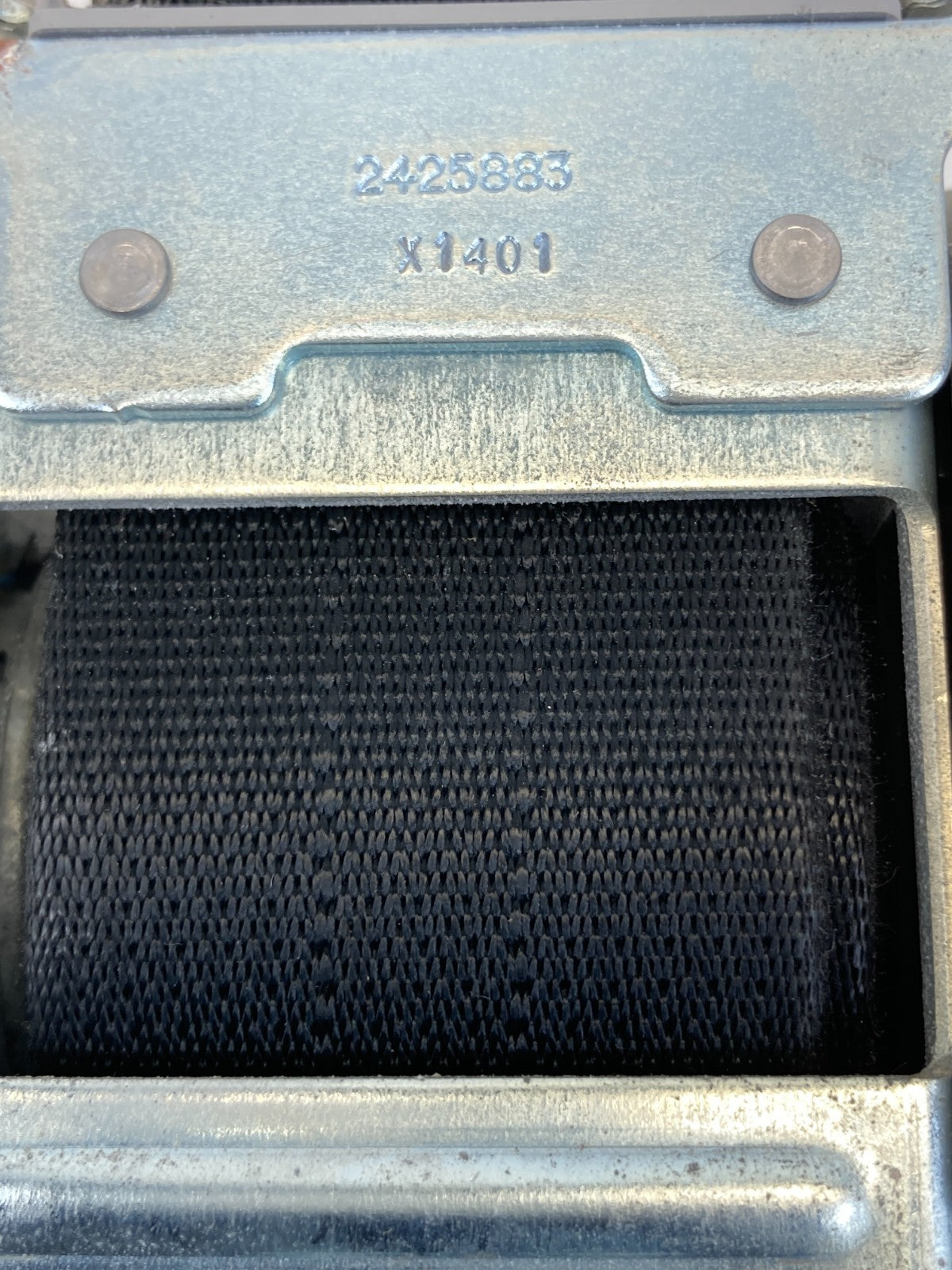 2011-2013 Dodge Durango Front Right Passenger Side Seat Belt Retractor Assy OEM