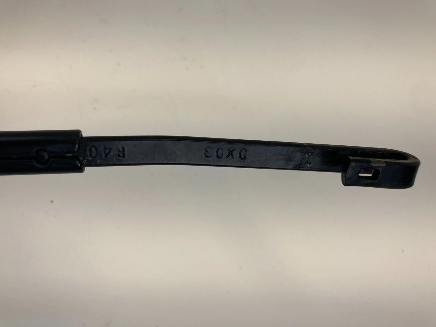 2013-2018 NISSAN ALTIMA FRONT WINDSHIELD WIPER ARMS PAIR SET LEFT RIGHT OEM