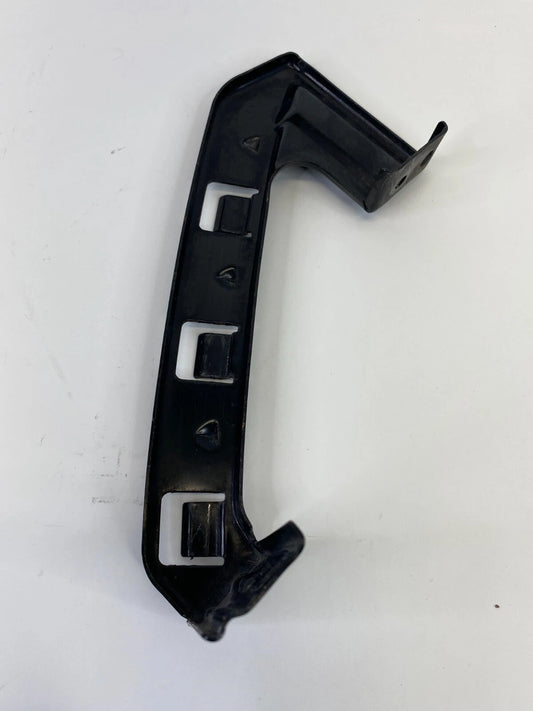 2014-2016 KIA FORTE FRONT RIGHT BUMPER RETAINER BRACKET MOUNT HOLDER OEM FACTORY