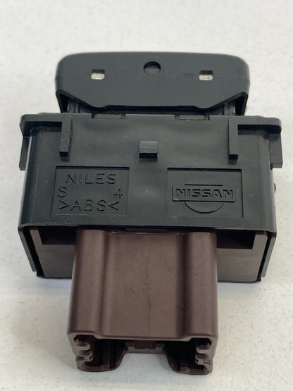 2003-2007 Nissan Murano Front Power Heated Heat Seat Control Switch Button OEM