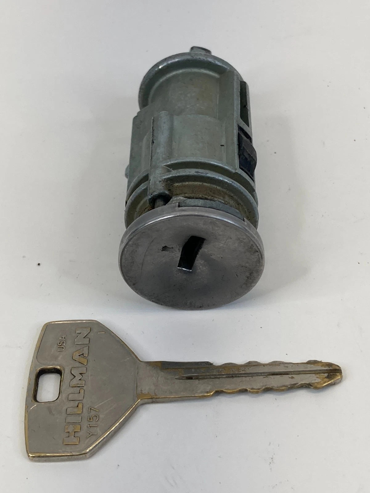 2002-2005 DODGE RAM 1500 IGNITION SWITCH LOCK CYLINDER & KEY OEM