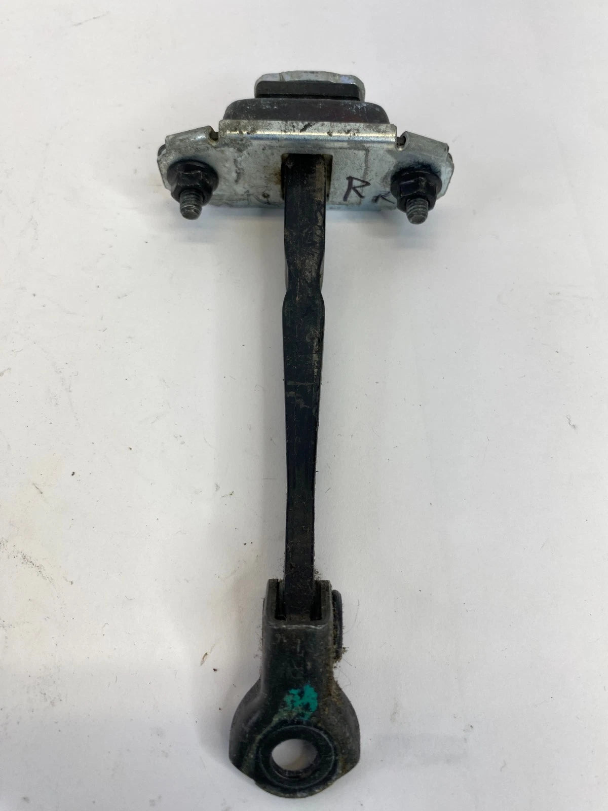2011-2016 KIA OPTIMA REAR RIGHT DOOR HINGE CHECK STRAP STOP STOPPER DETENT OEM