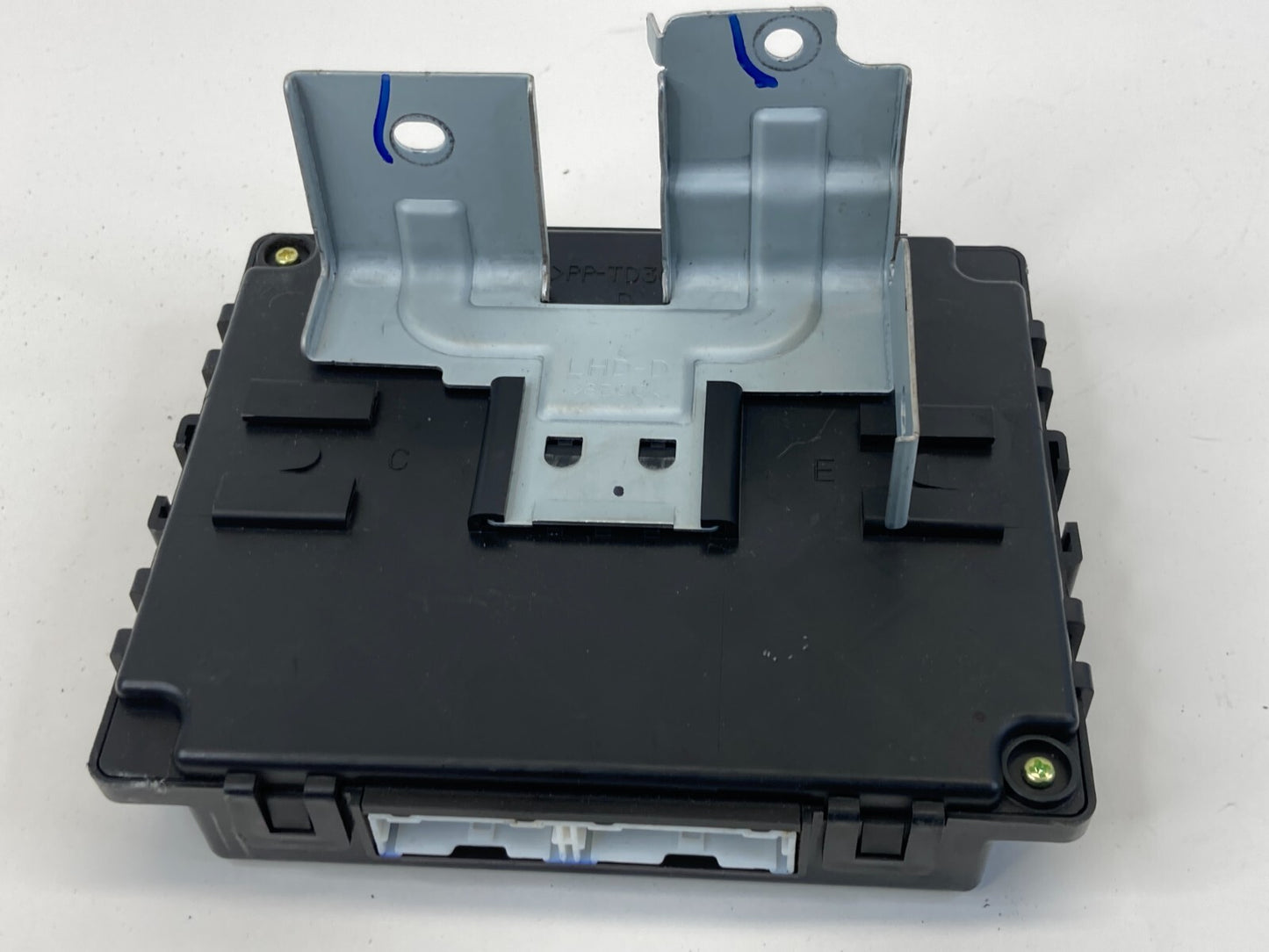 2014-2016 Kia Soul Body Computer Control Module BCM BCU 95400-B2BP0 OEM