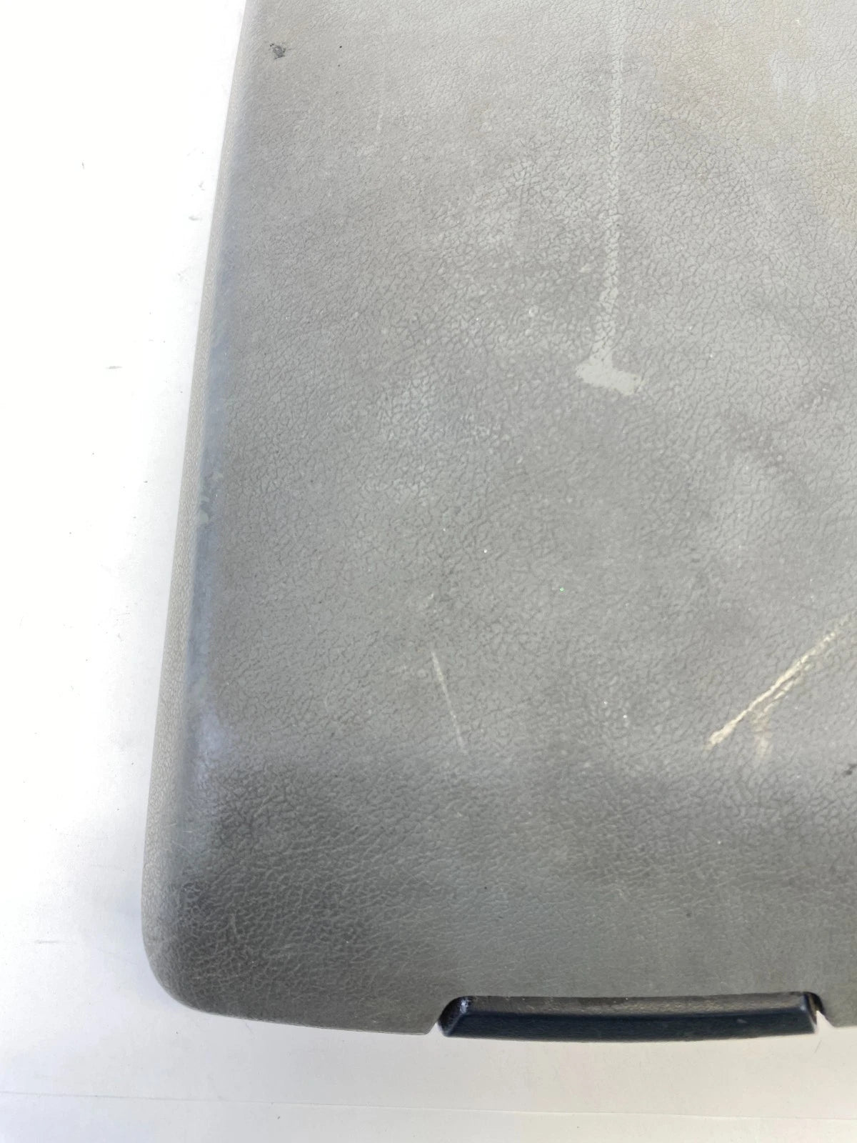 2005-2007 CHRYSLER 300 DODGE CHARGER CENTER CONSOLE ARMREST LID COVER TOP OEM