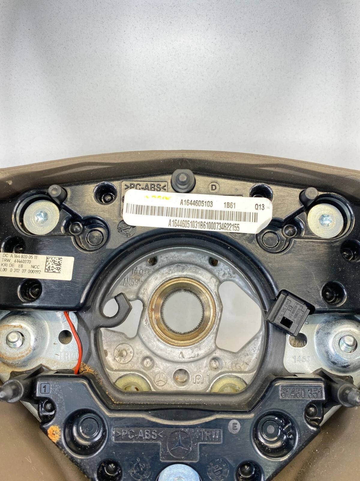 2006-2008 MERCEDES R350 2007-2010 GL450 STEERING WHEEL BEIGE A1644605103 OEM