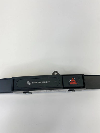 05-07 CHRYSLER TOWN & COUNTRY DASH HAZARD LIGHT CONTROL SWITCH 05134628AA OEM