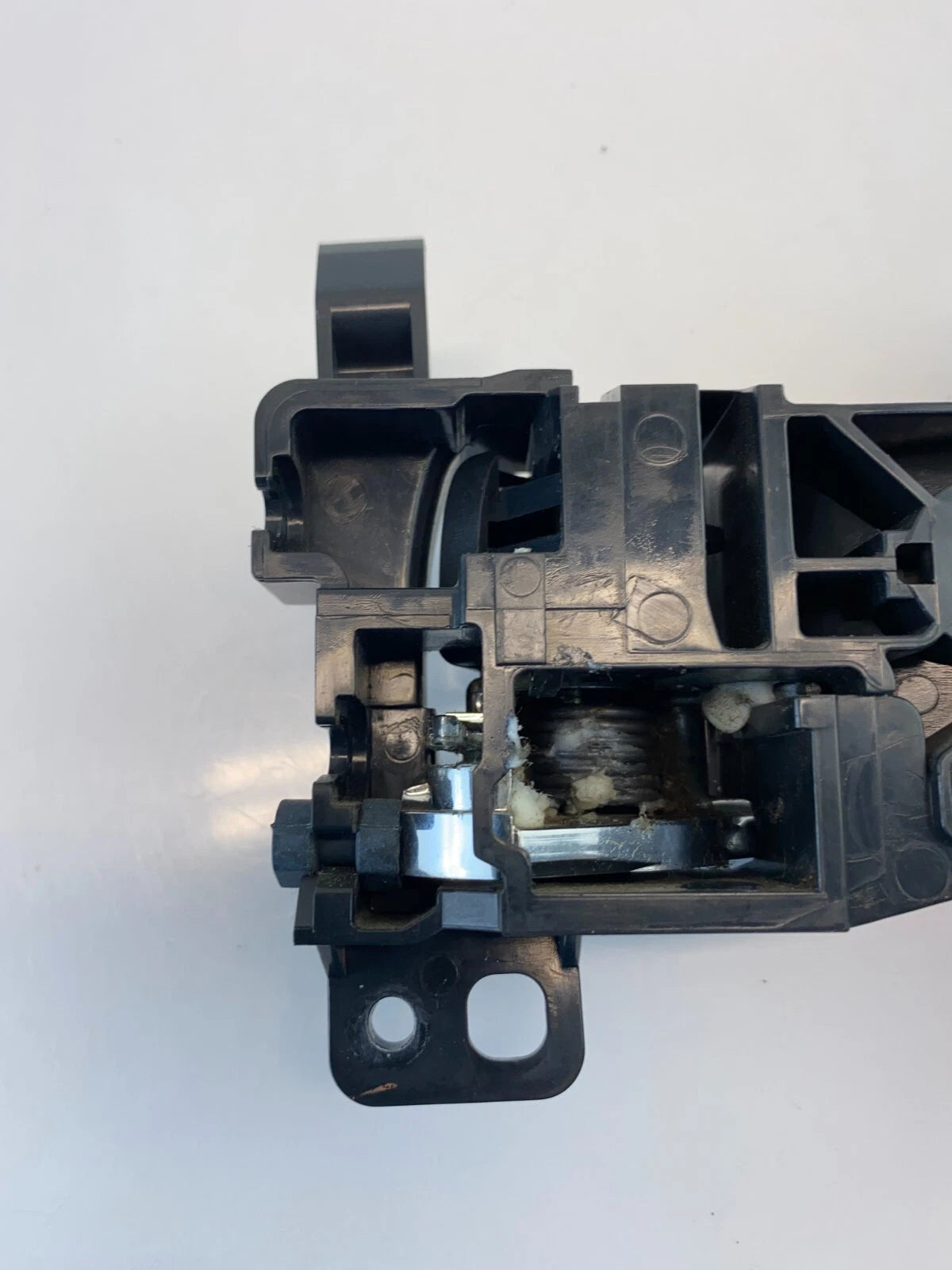 2010-2014 SUBARU LEGACY SEDAN FRONT RIGHT PASSENGER SIDE INNER DOOR HANDLE OEM