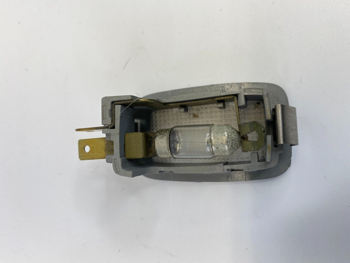 2009-2011 Kia Borrego Roof Panel Left Or Right Vanity Light Lamp OEM