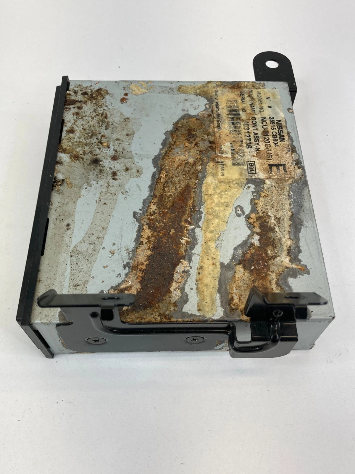 03-07 NISSAN MURANO NAVIGATION DVD PLAYER CONTROL UNIT RECEIVER OEM 25915-CB804