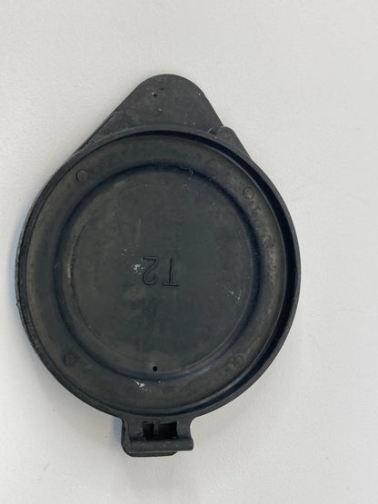 2004-2020 TOYOTA SIENNA WINDSHIELD WIPER FLUID RESERVOIR CAP LID COVER